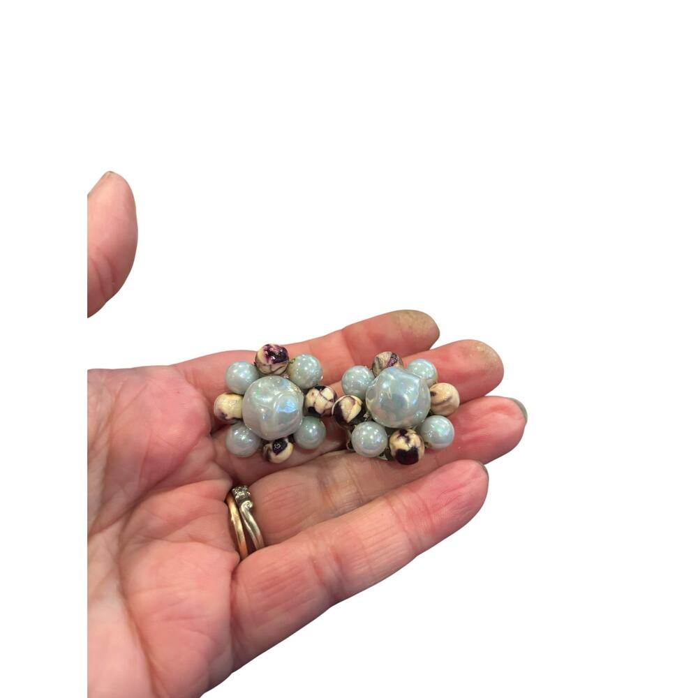 Vintage Japan Faux Pearl Cluster Clip-On Earrings Blue Marbled 1950s Mid Century